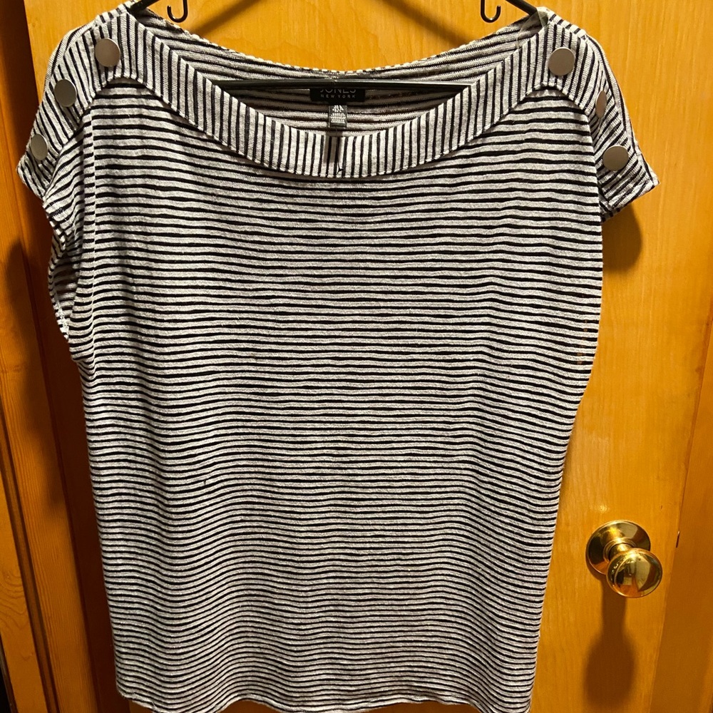 Striped T-shirt blouse, super cute!!